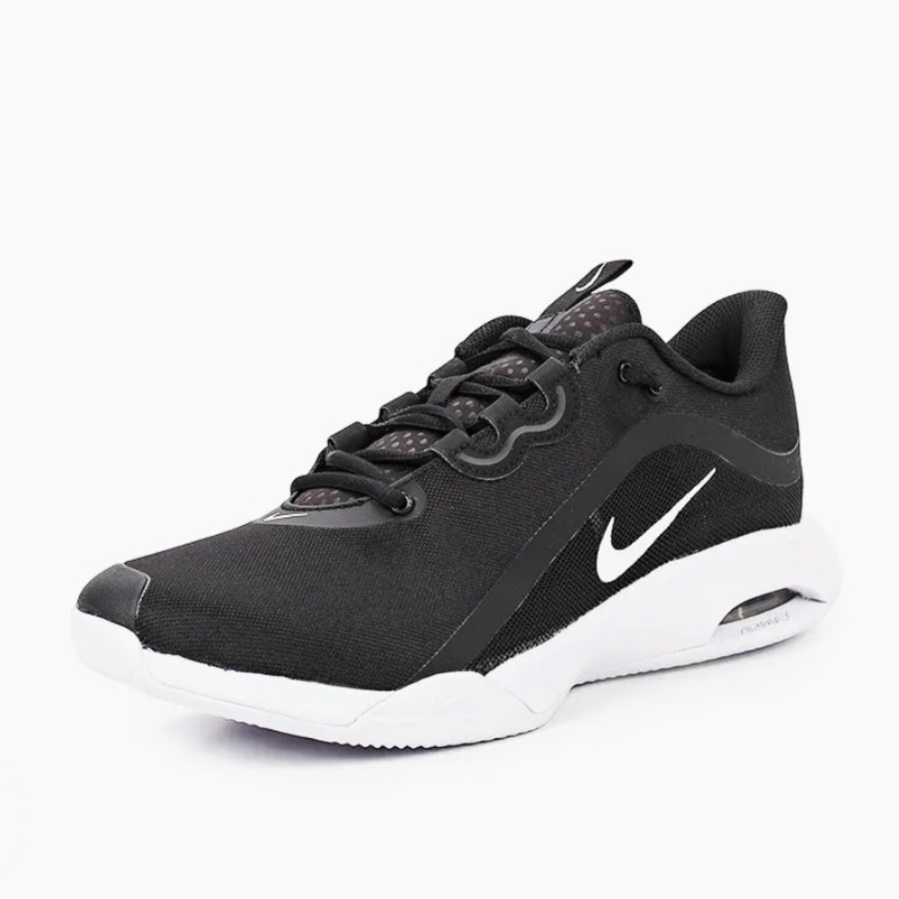 Nike Women’s Air Max Volley size 10
New w/o tags